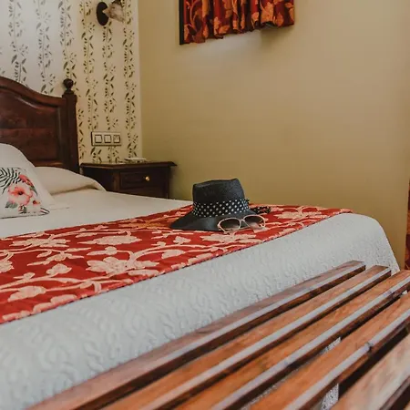 Rural La Figar 酒店