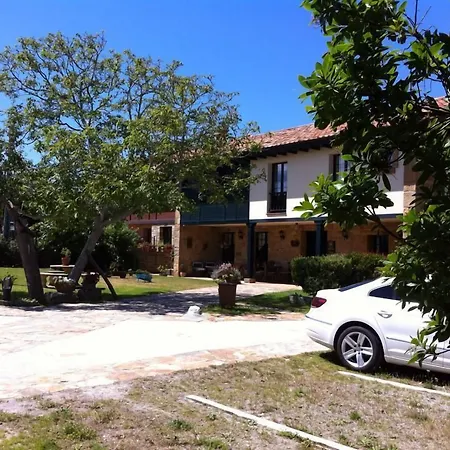 Rural La Figar 3* Argüero