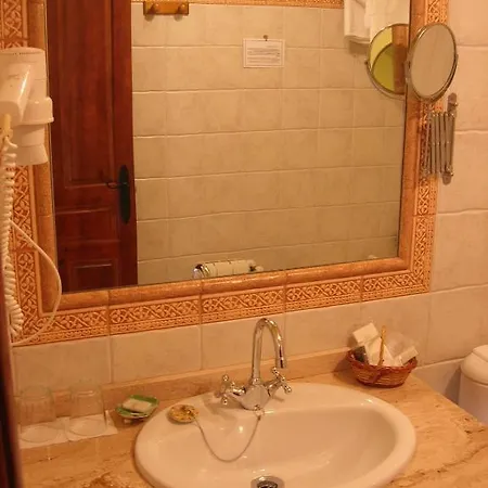 Rural La Figar 酒店 3*