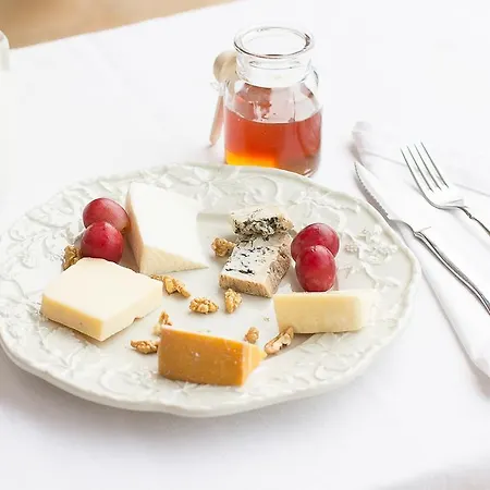 酒店 Rural La Figar 3*